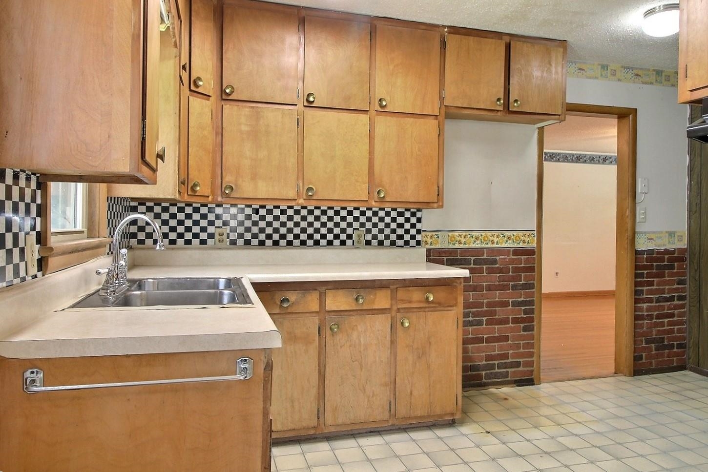 354 S Derby Ave, Derby, Kansas image 8