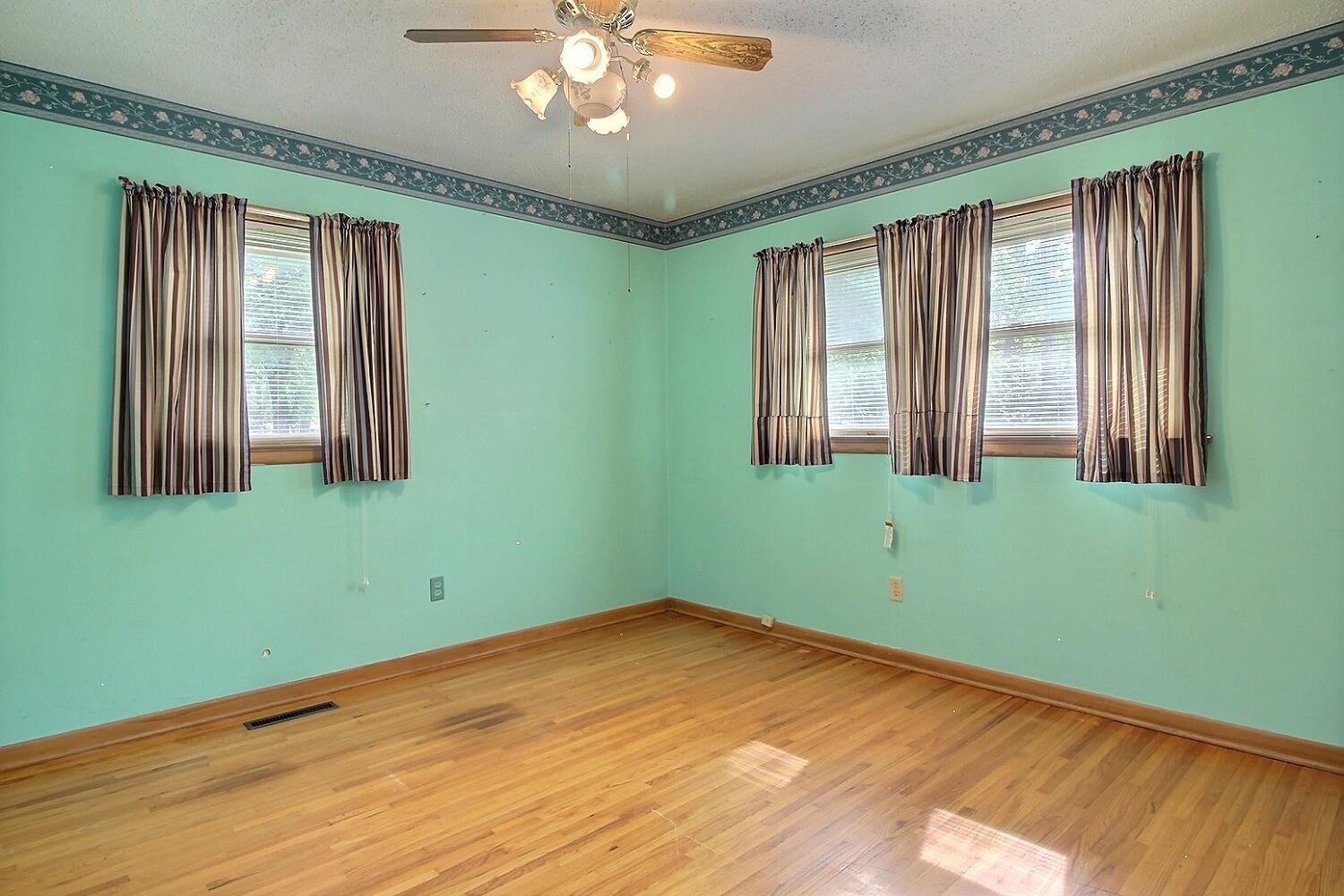 354 S Derby Ave, Derby, Kansas image 17