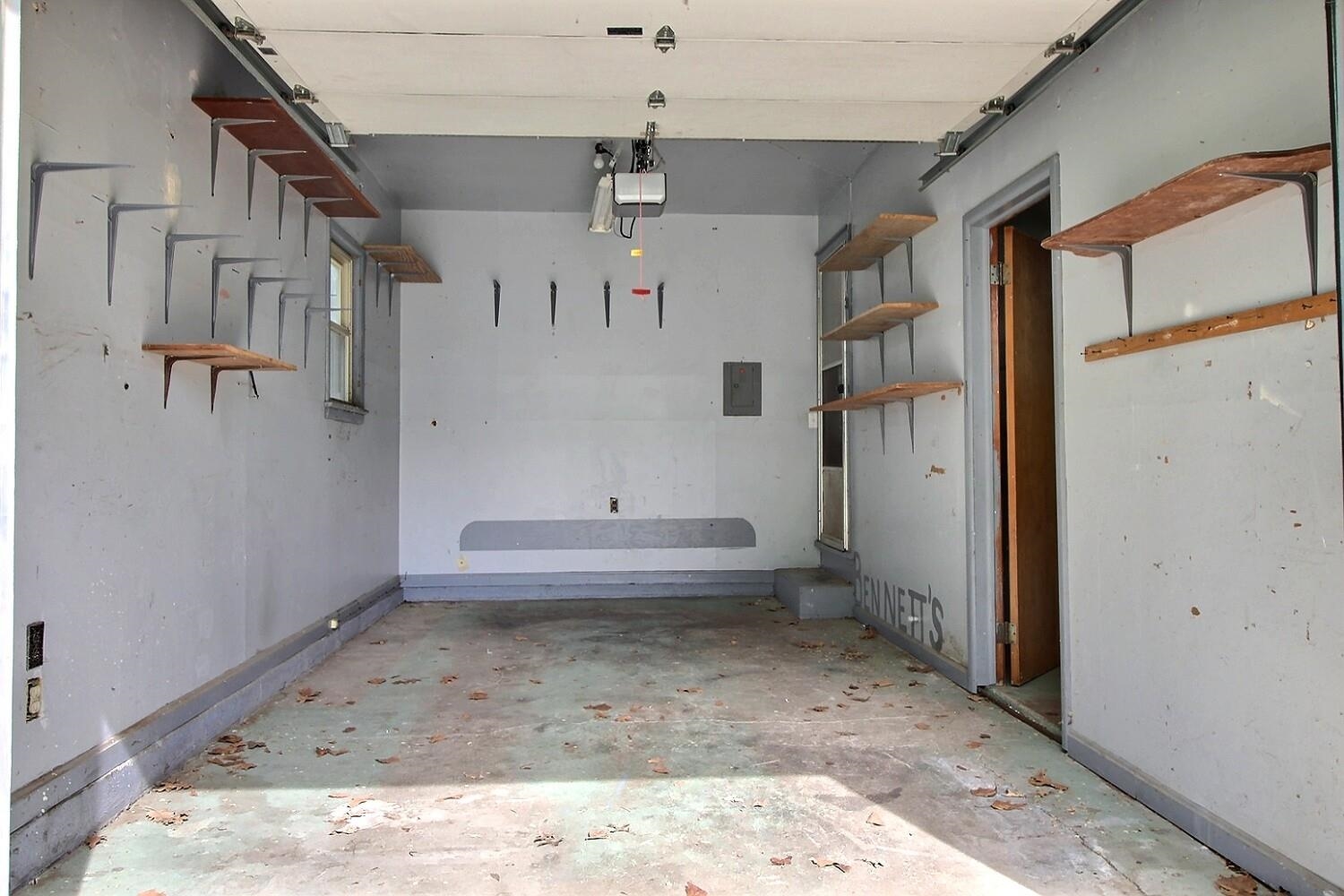 354 S Derby Ave, Derby, Kansas image 2