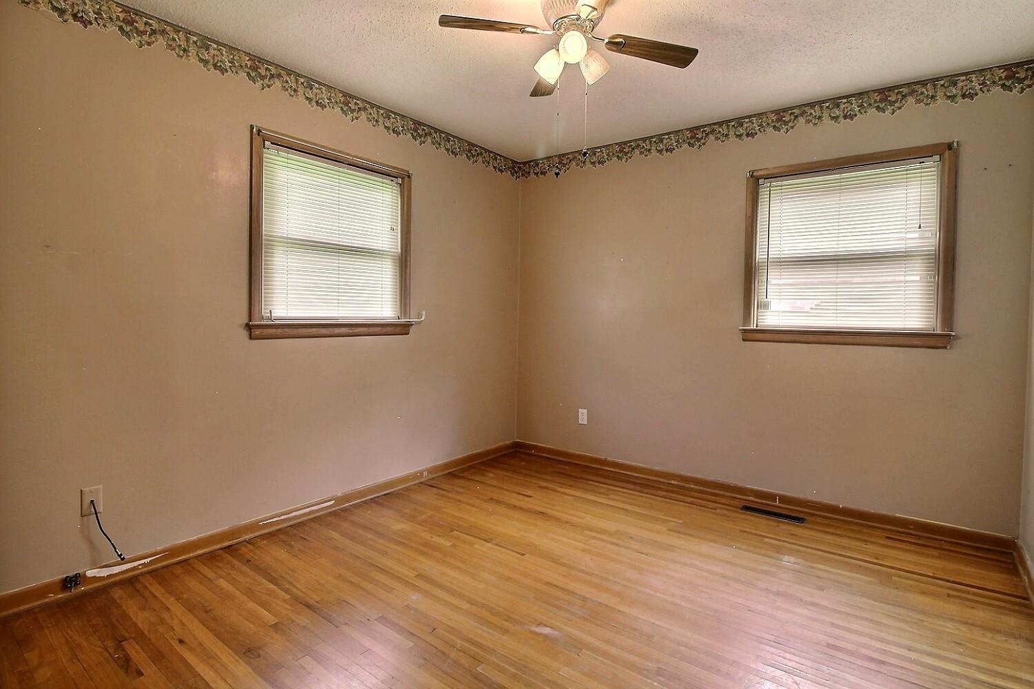 354 S Derby Ave, Derby, Kansas image 13