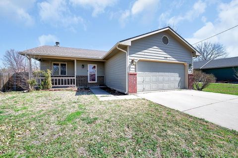 Homes For Sale - 1130 N Burrows St<br/> Belle Plaine, KS 67013