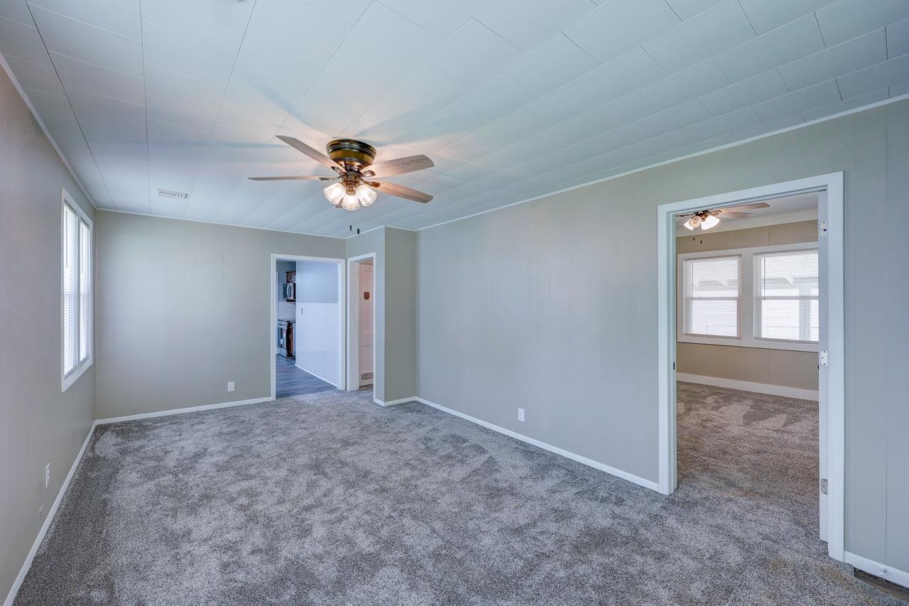 1320 N 9th St, Arkansas City, Virginia image 9