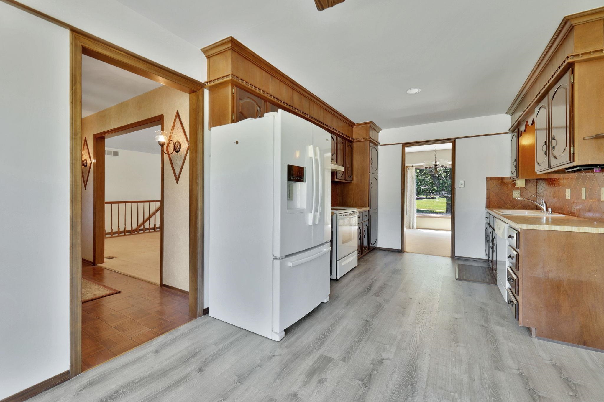 2534 S Yellowstone Cir, Wichita, Kansas image 15