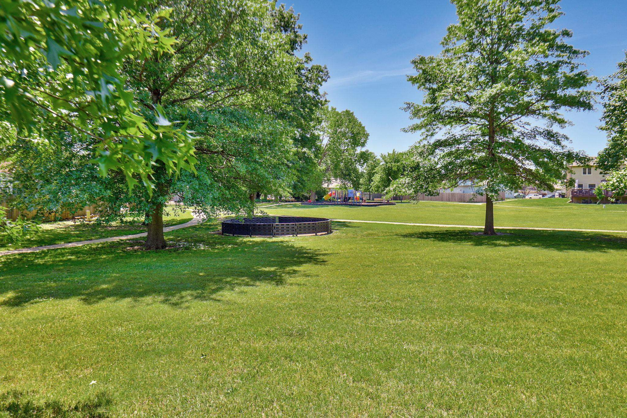 2534 S Yellowstone Cir, Wichita, Kansas image 31
