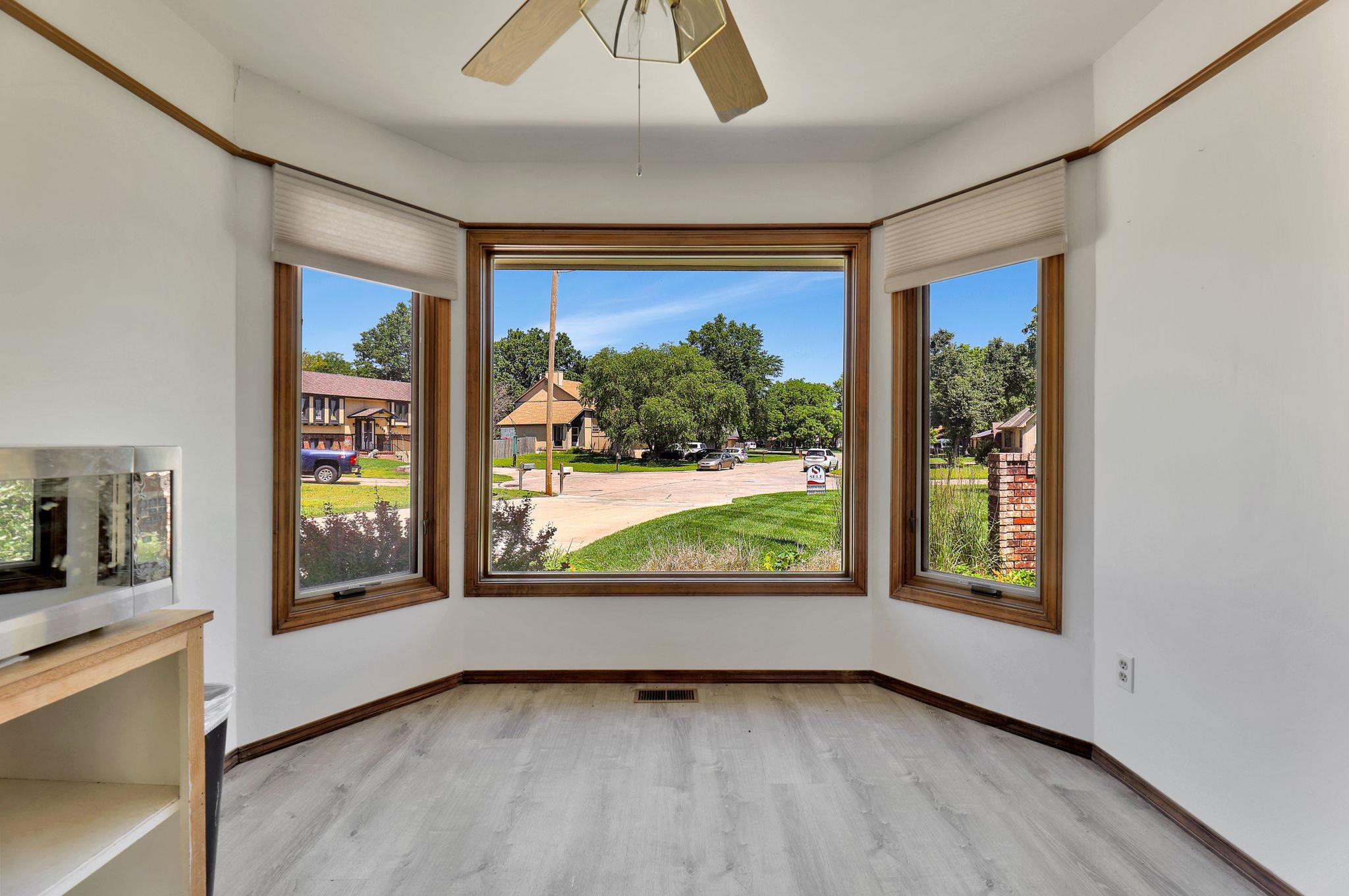 2534 S Yellowstone Cir, Wichita, Kansas image 13