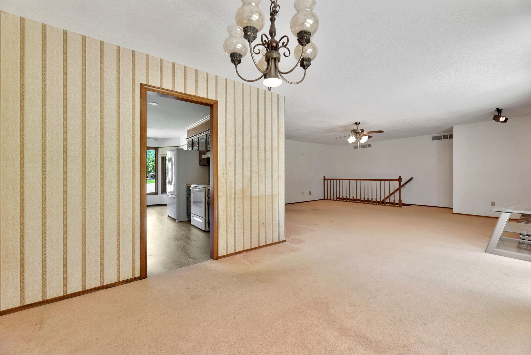 2534 S Yellowstone Cir, Wichita, Kansas image 7