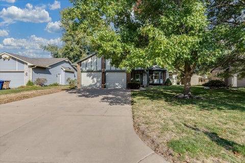 Homes For Sale - 1810 N Socora St<br/> Sedgwick County, Wichita, KS 67212