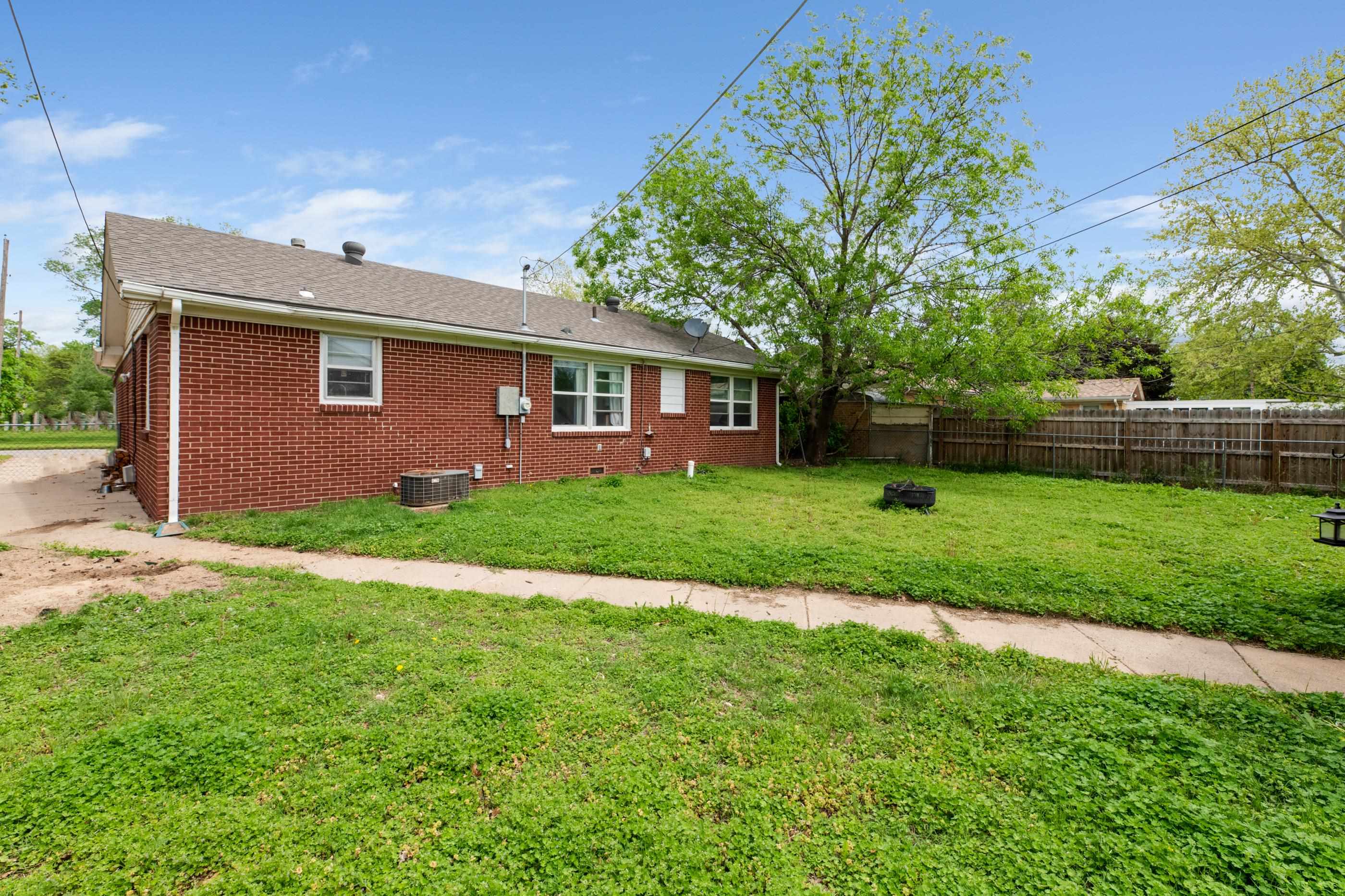 511 Anita Dr, Haysville, Kansas image 31