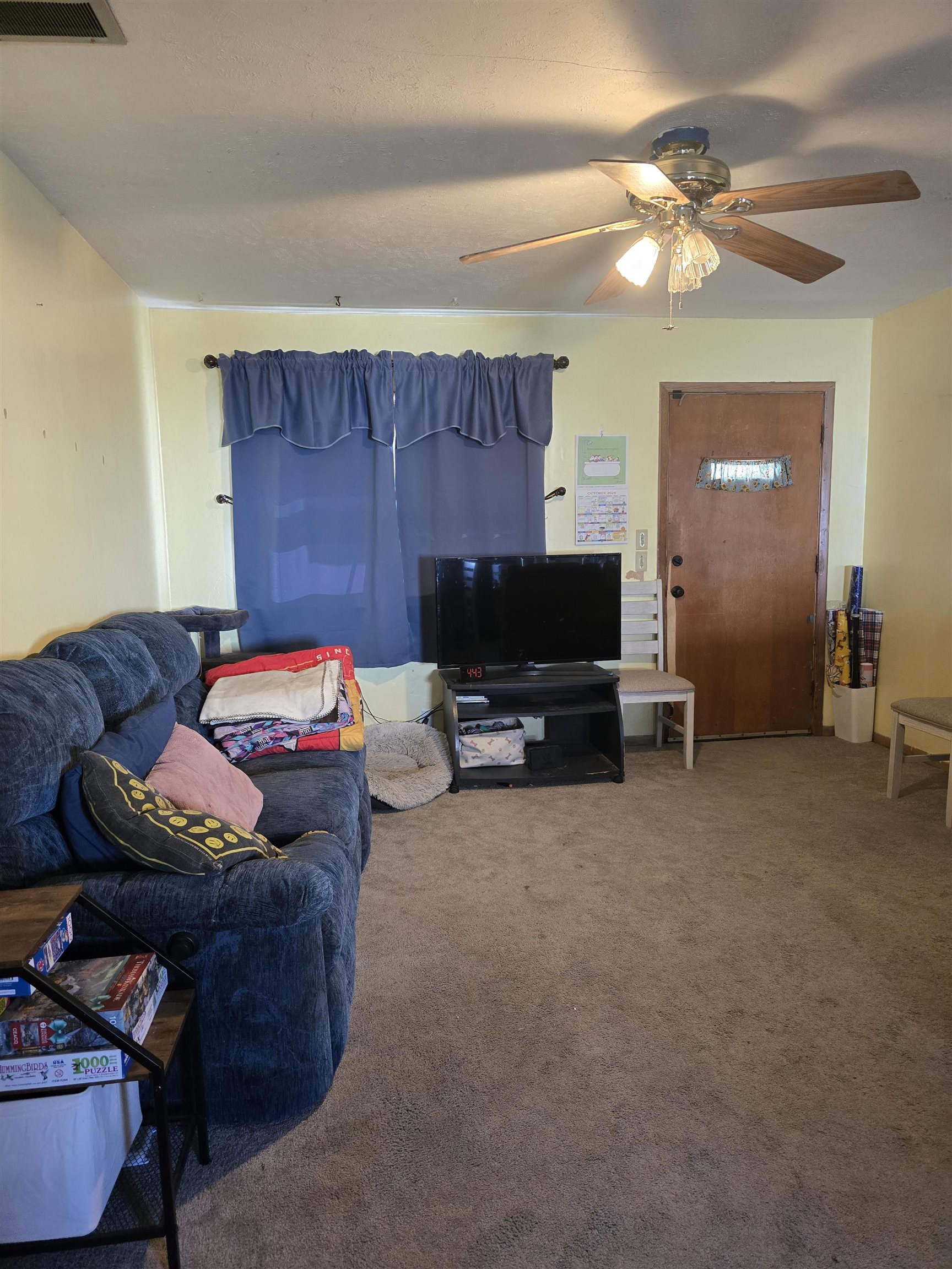 2402 N Hoover St, Wichita, Kansas image 7