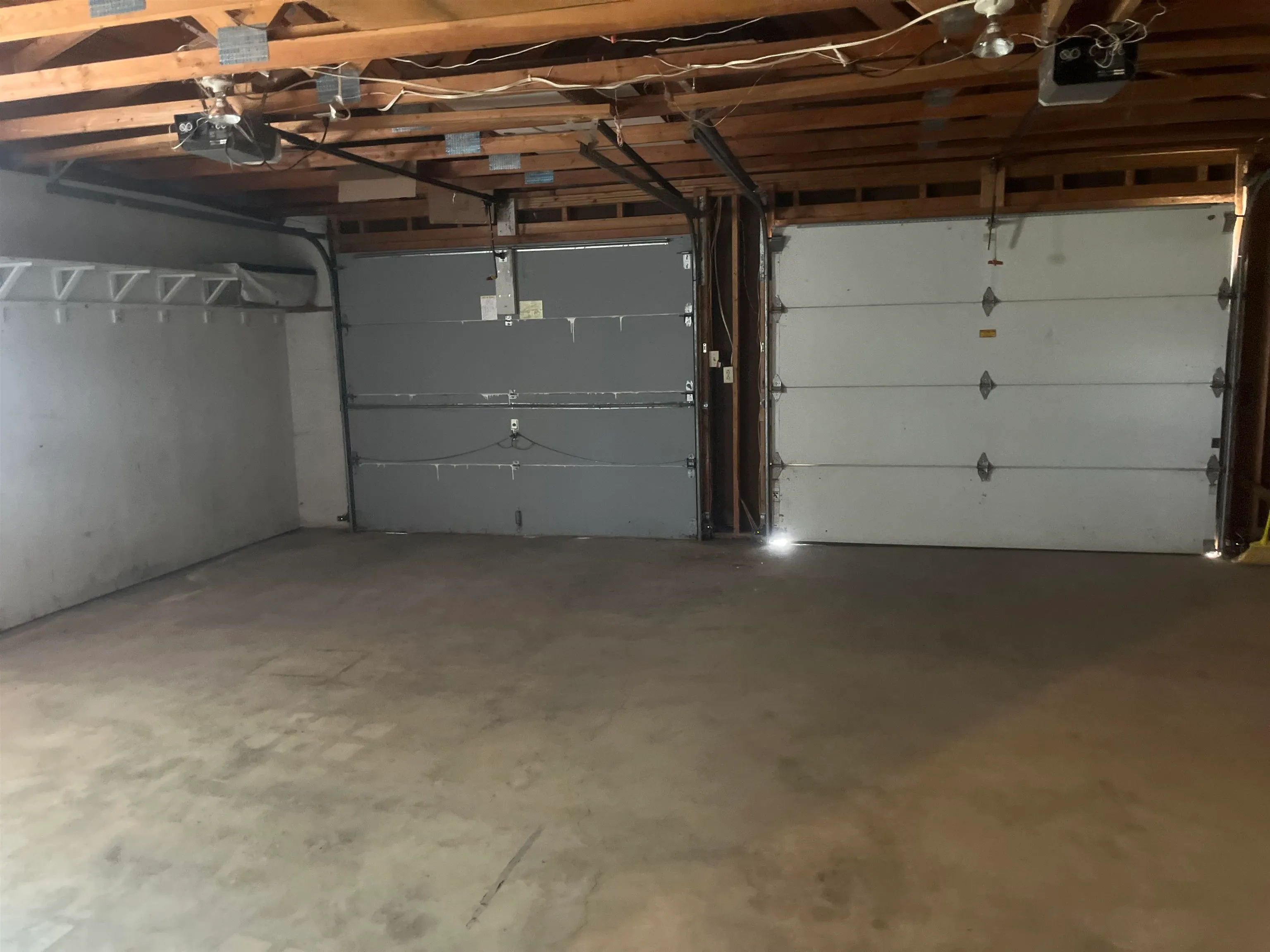 Marion, Kansas 66861, United States, 3 Bedrooms Bedrooms, ,2 BathroomsBathrooms,Residential,Active,144116