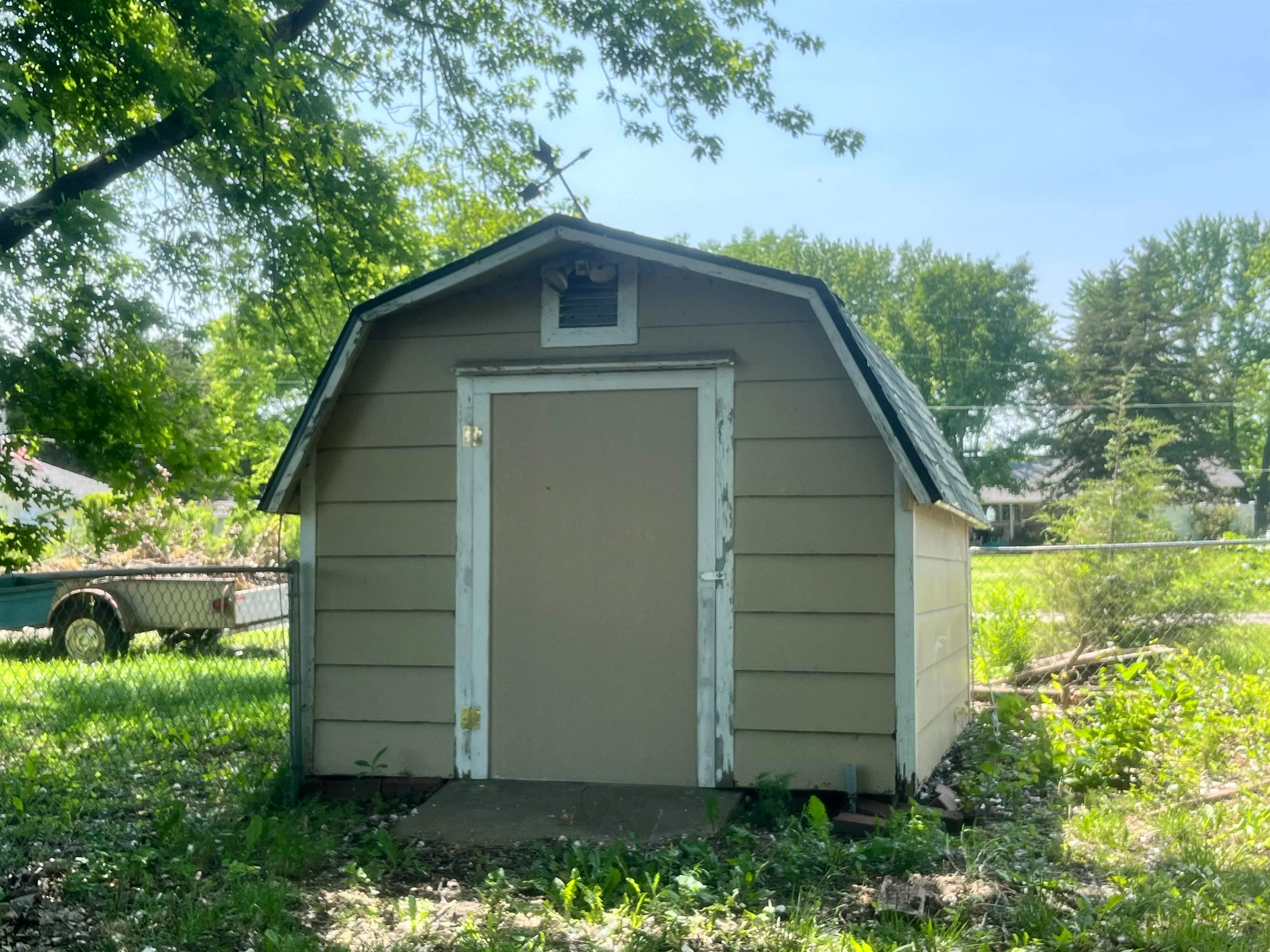 Marion, Kansas 66861, United States, 3 Bedrooms Bedrooms, ,2 BathroomsBathrooms,Residential,Active,144116