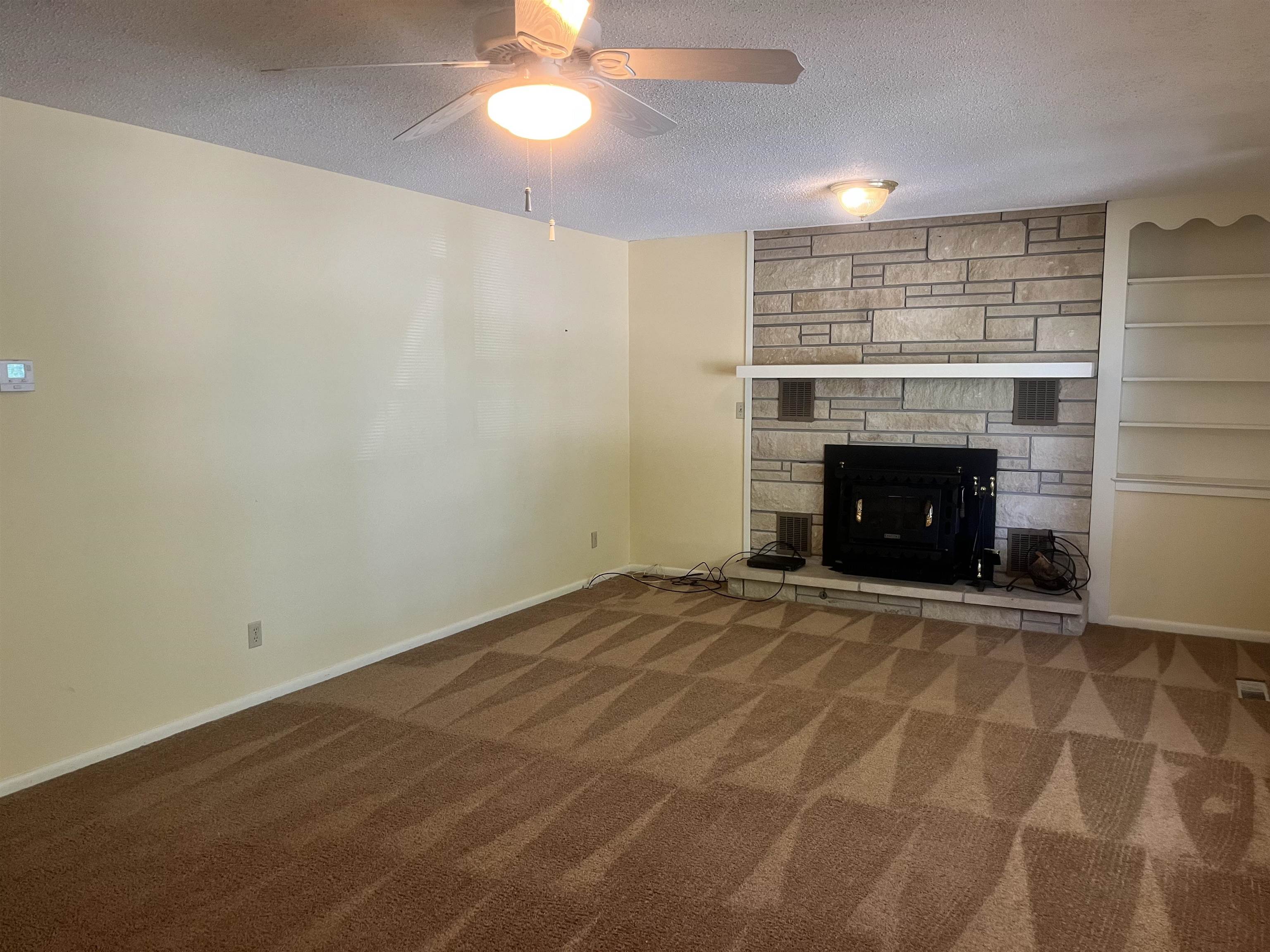 7 Prairie Ln, Marion, Kansas image 2