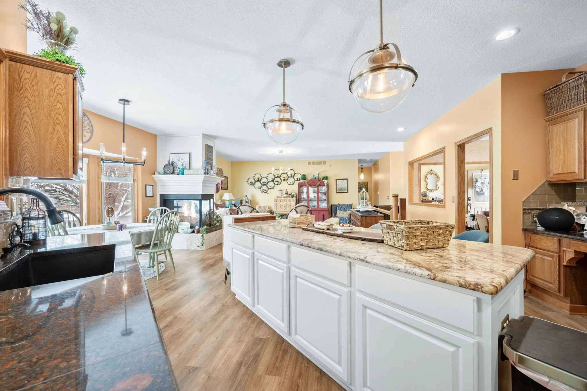 Wichita, Kansas 67235, United States, 4 Bedrooms Bedrooms, ,4 BathroomsBathrooms,Residential,Active,4351