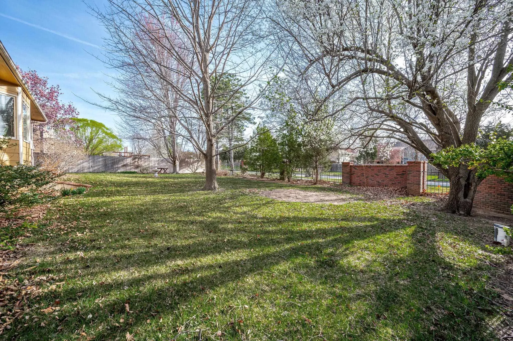 Wichita, Kansas 67235, United States, 4 Bedrooms Bedrooms, ,4 BathroomsBathrooms,Residential,Active,4351