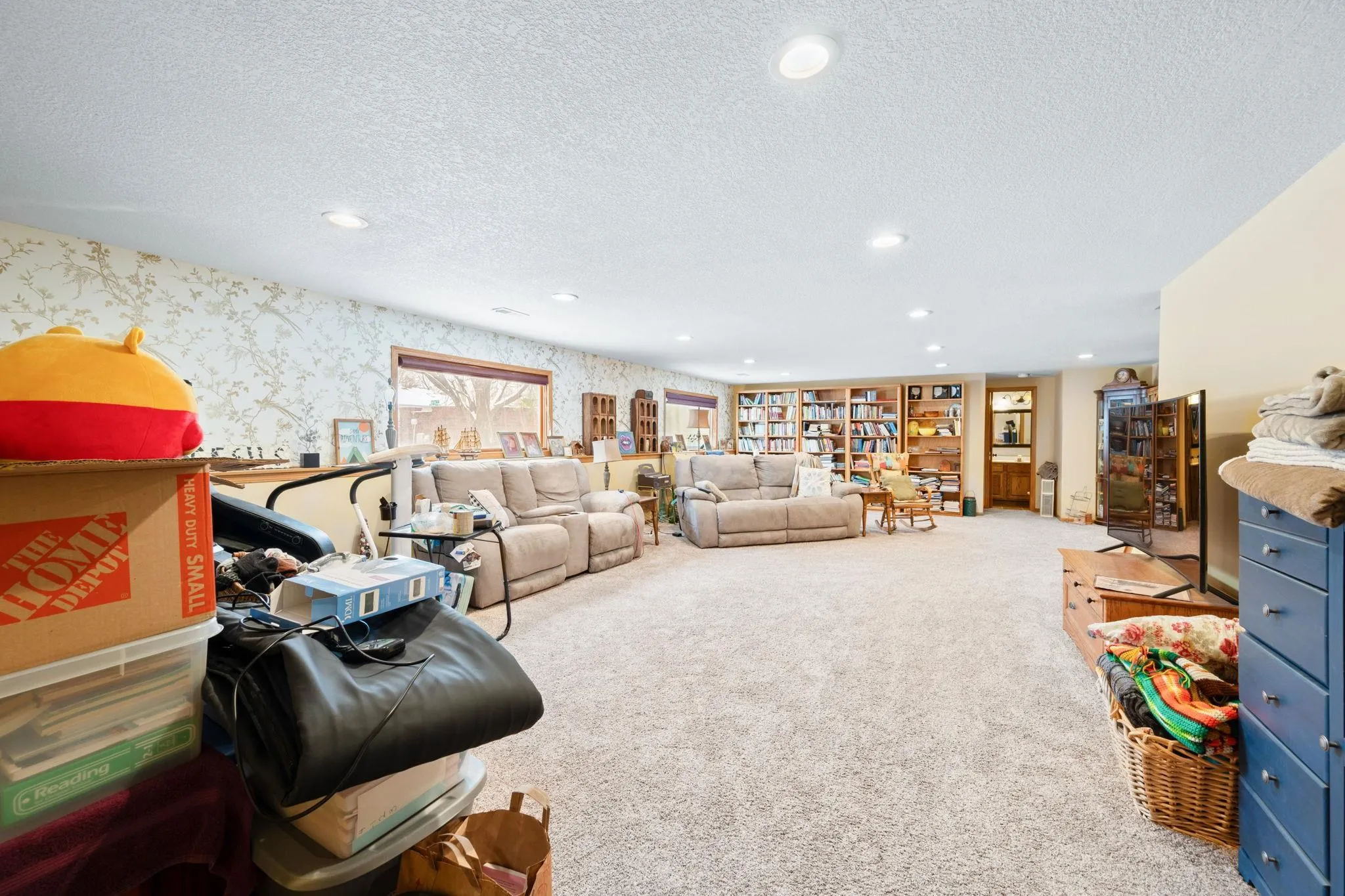 Wichita, Kansas 67235, United States, 4 Bedrooms Bedrooms, ,4 BathroomsBathrooms,Residential,Active,4351