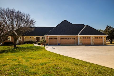 Homes For Sale - 8638 Lost Lake<br/> Andover, KS 67002