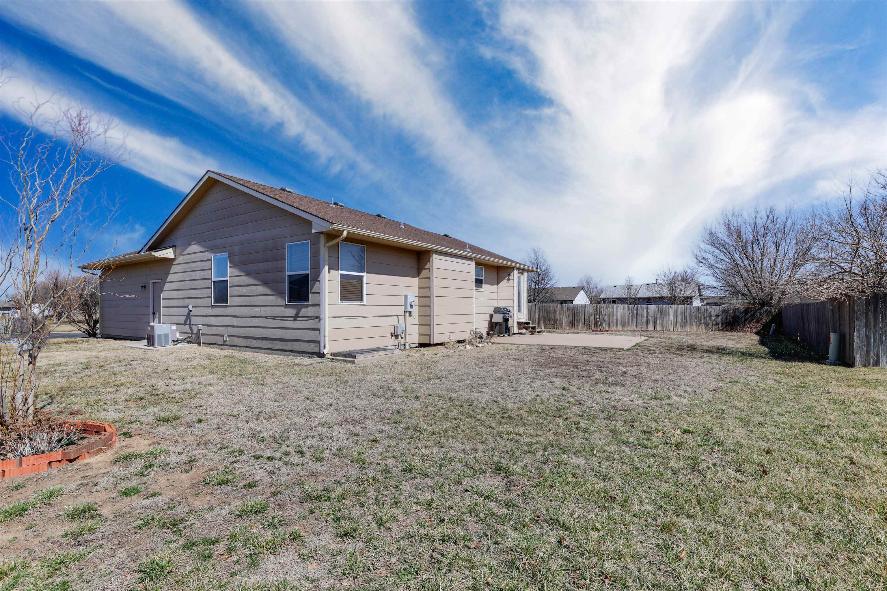 1725 E Winterset Cir, Goddard, Kansas image 32