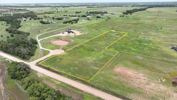 100 W AVE S, KINGMAN, KS 67068 - Image 7fefde1515f4a4e0f4e1d352c6a53fc0/849056921