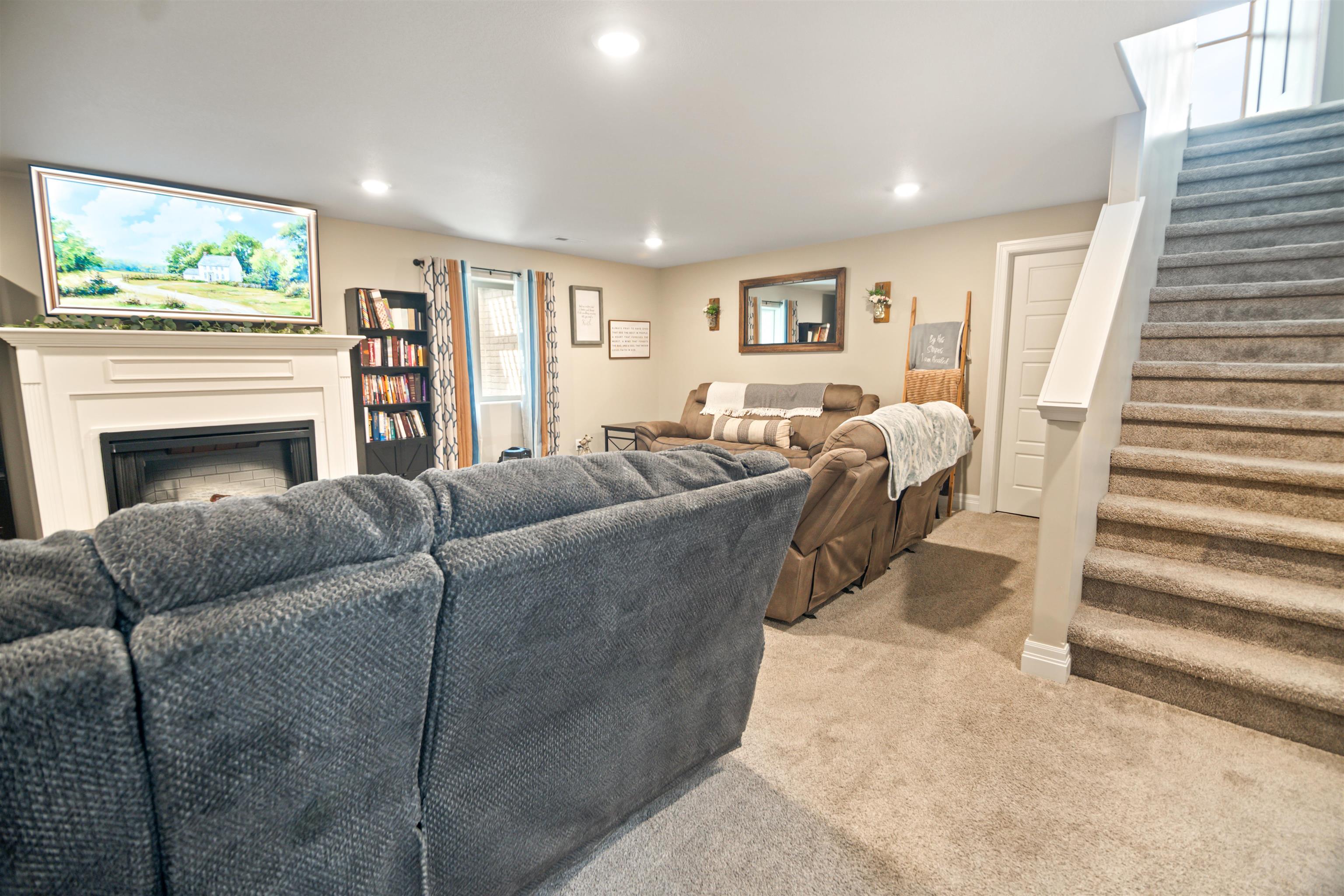 2030 S Cranbrook Ct, Wichita, Kansas image 18