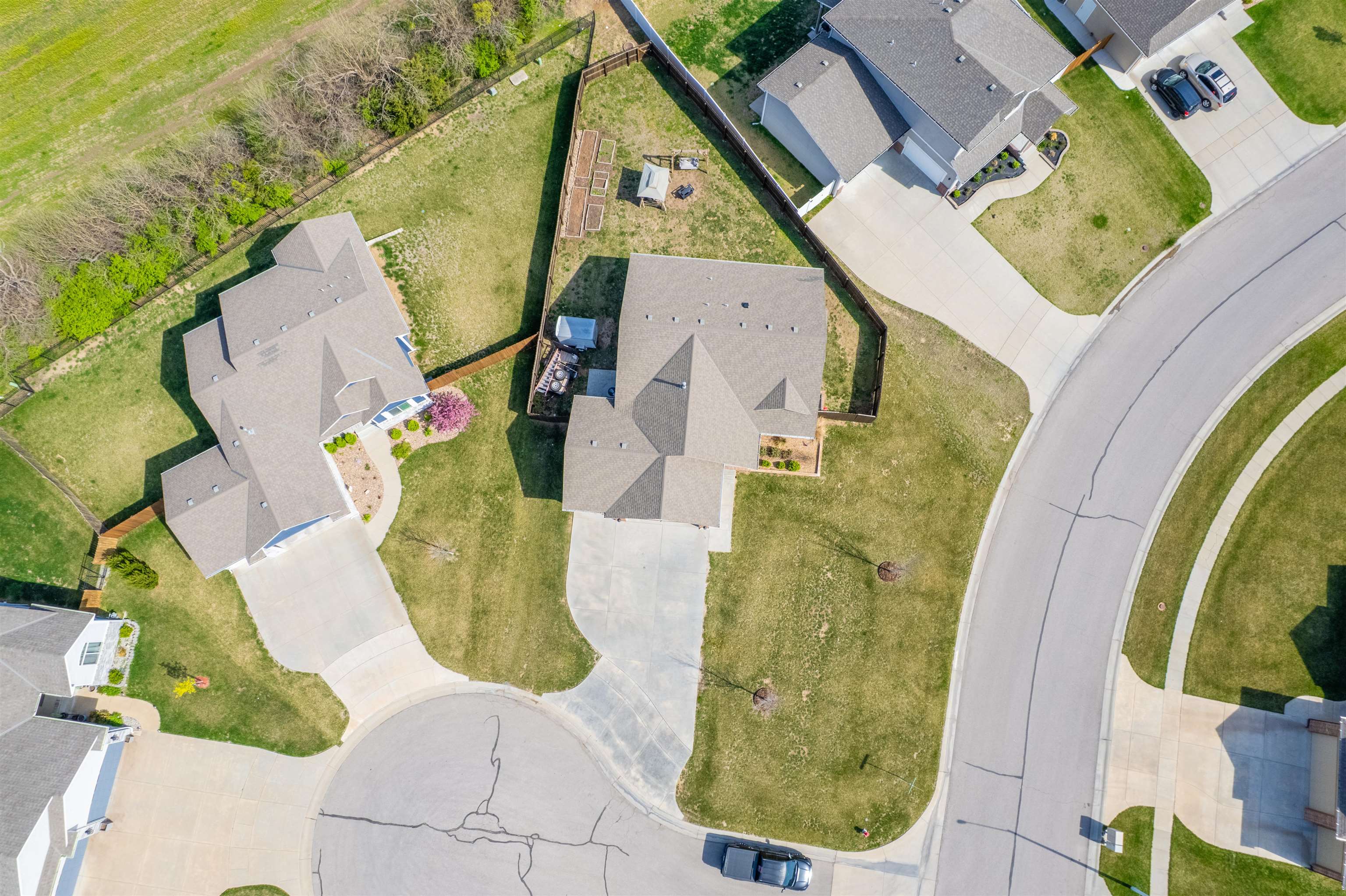 2030 S Cranbrook Ct, Wichita, Kansas image 33