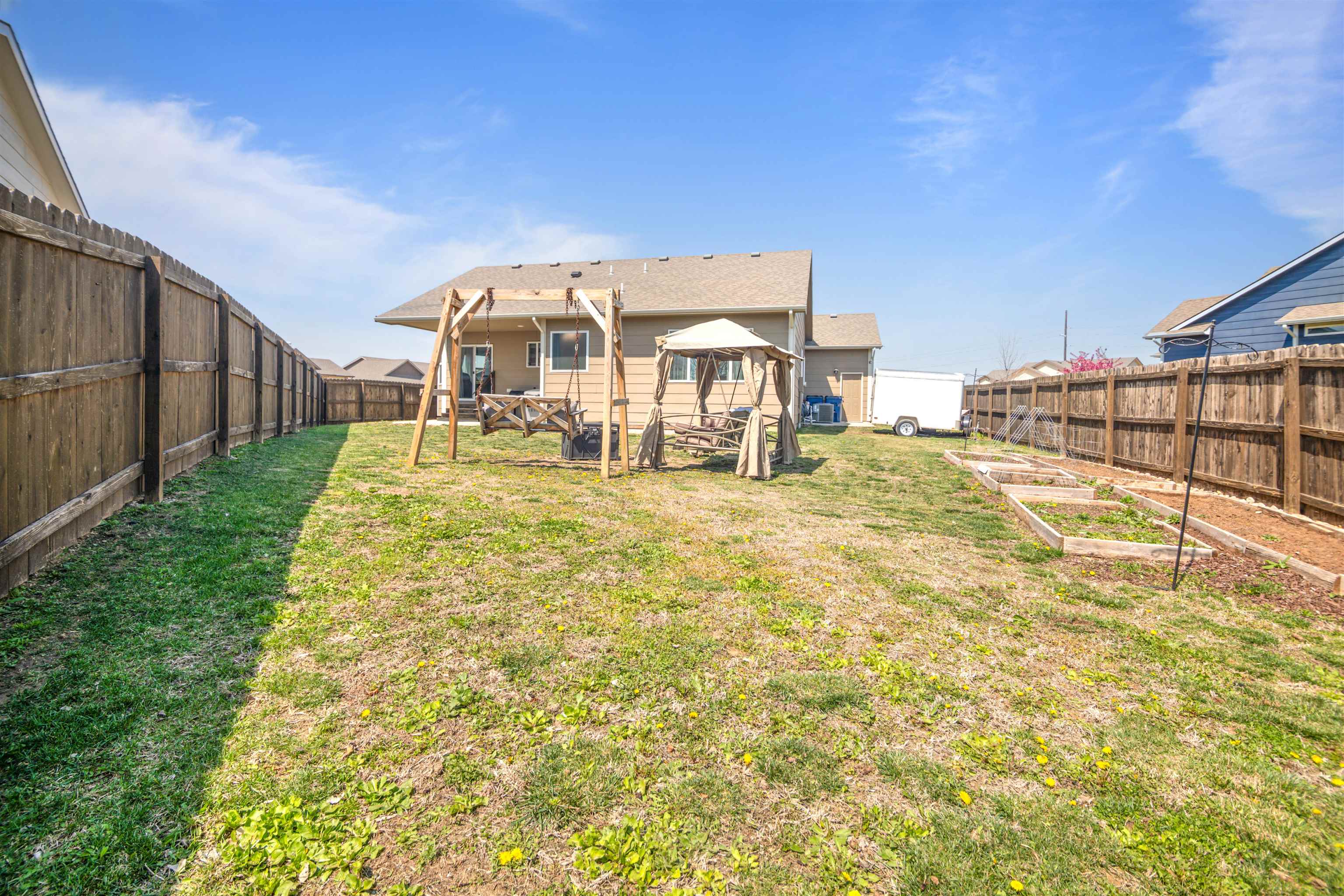 2030 S Cranbrook Ct, Wichita, Kansas image 4