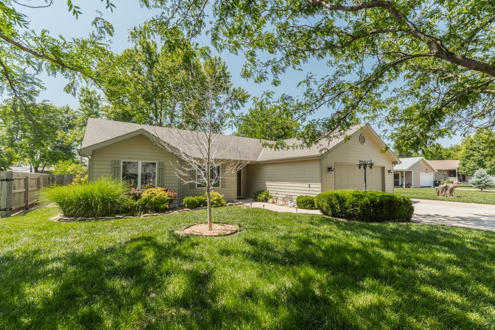 1414 Kaci Ct, Salina, Kansas image 1