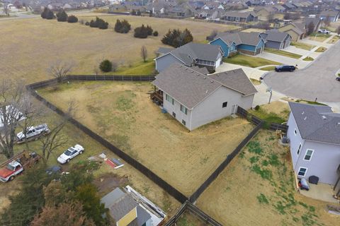 Tiny photo for 2801 N Emerson Cir, Derby, KS 67037 (MLS # 669287)