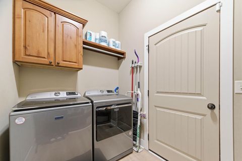 Tiny photo for 2801 N Emerson Cir, Derby, KS 67037 (MLS # 669287)