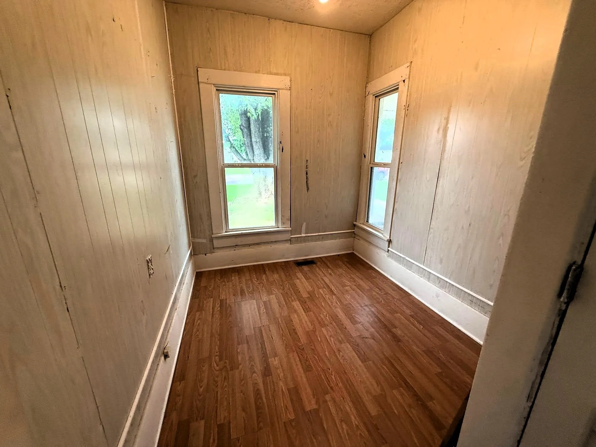 Caldwell, Kansas 67022, United States, 3 Bedrooms Bedrooms, ,1 BathroomBathrooms,Residential,Active,146125