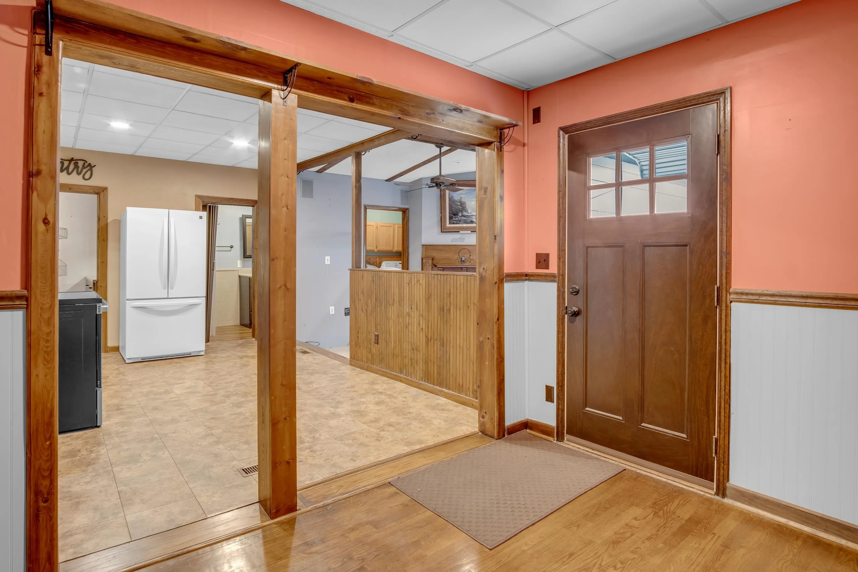 Newton, Kansas 67114, United States, 3 Bedrooms Bedrooms, ,2 BathroomsBathrooms,Residential,Active,195312