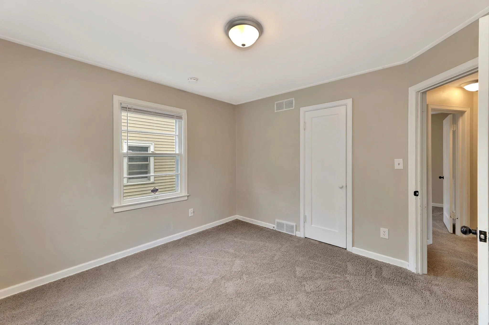 Wichita, Kansas 67211, United States, 3 Bedrooms Bedrooms, ,2 BathroomsBathrooms,Residential,Active,215161