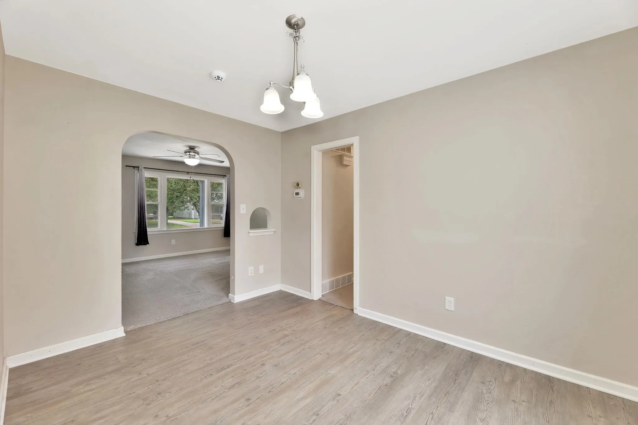 Wichita, Kansas 67211, United States, 3 Bedrooms Bedrooms, ,2 BathroomsBathrooms,Residential,Active,215161