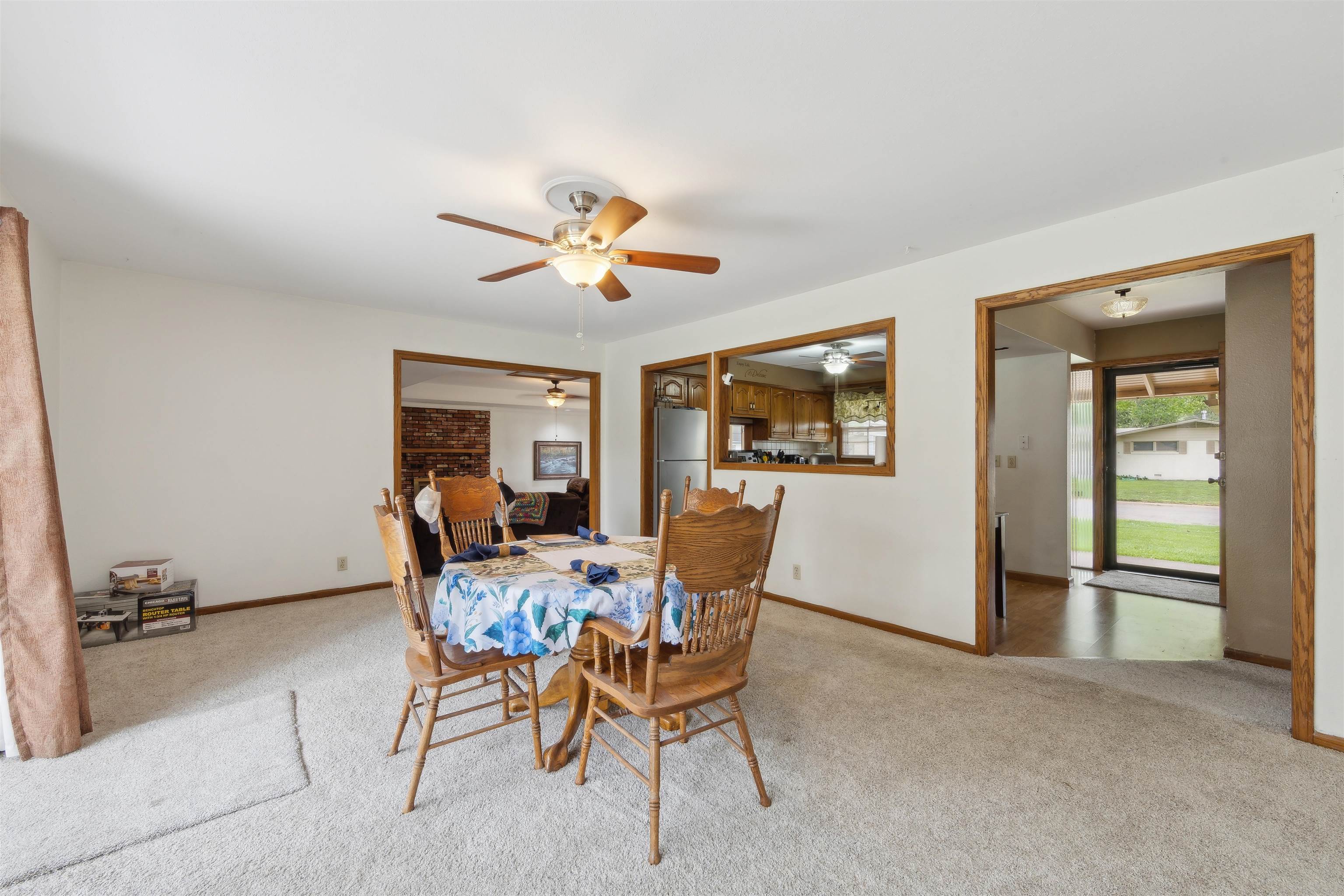 811 N Maus Ln, Wichita, Kansas image 10