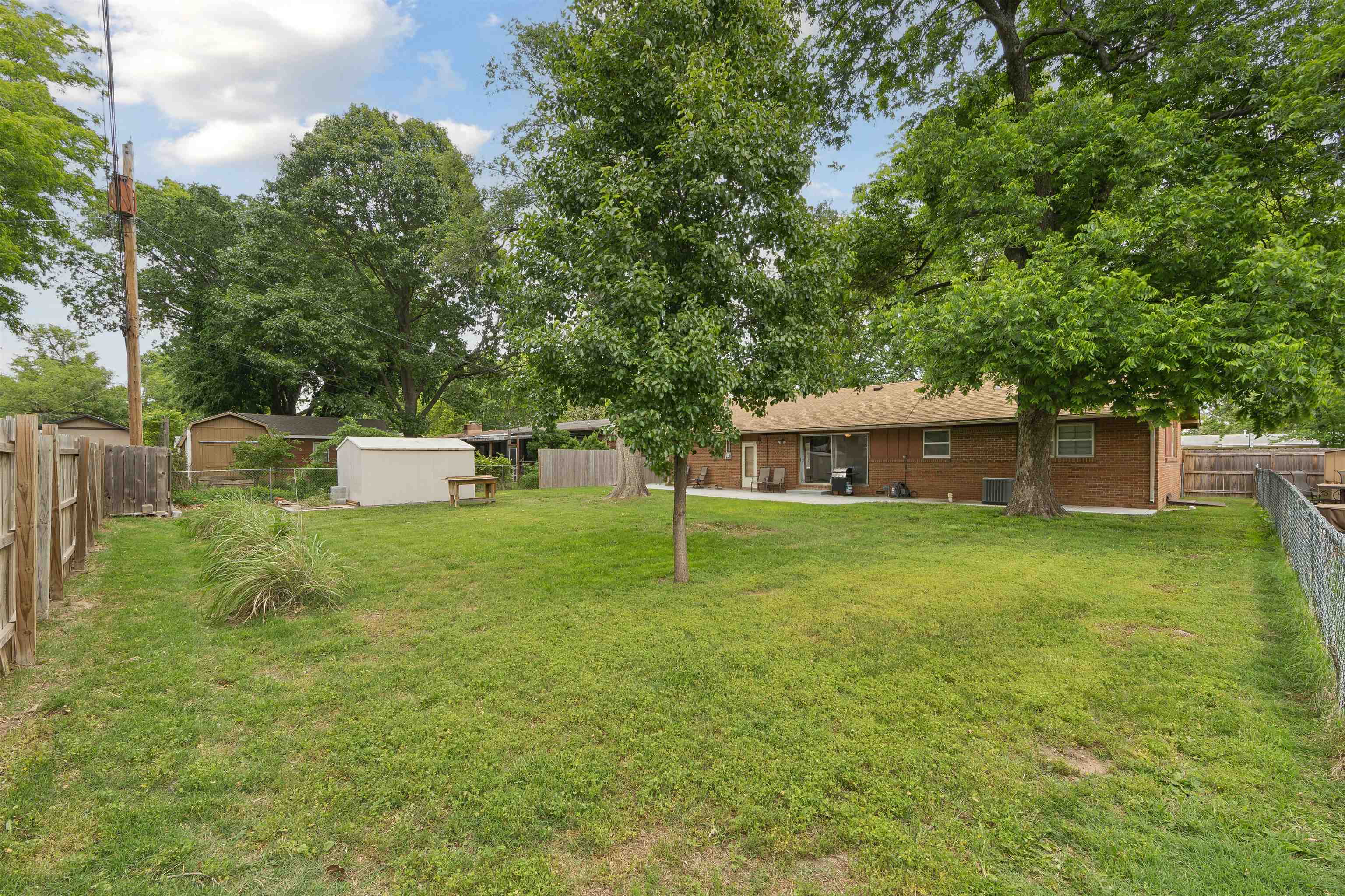 811 N Maus Ln, Wichita, Kansas image 29