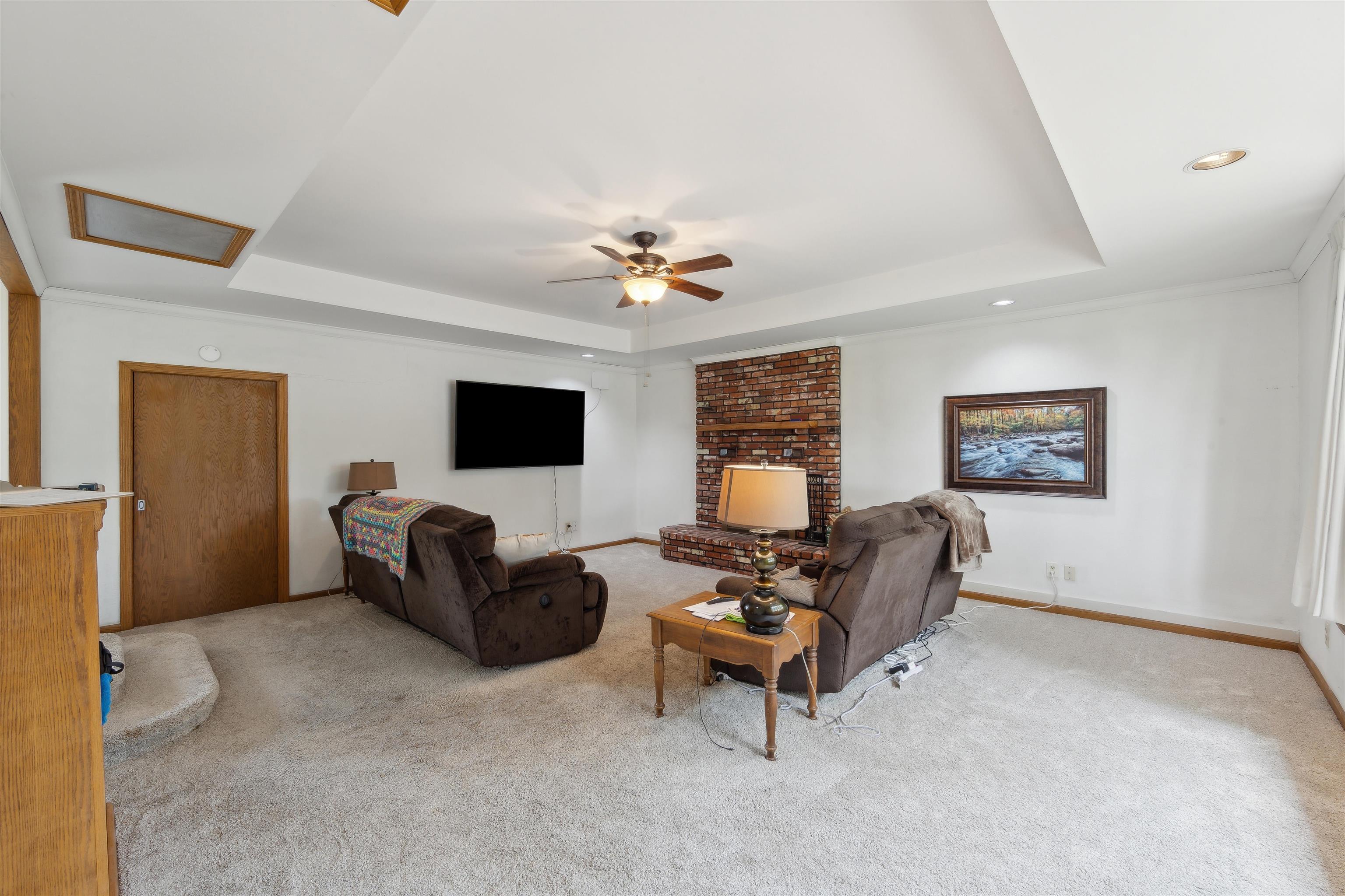 811 N Maus Ln, Wichita, Kansas image 14
