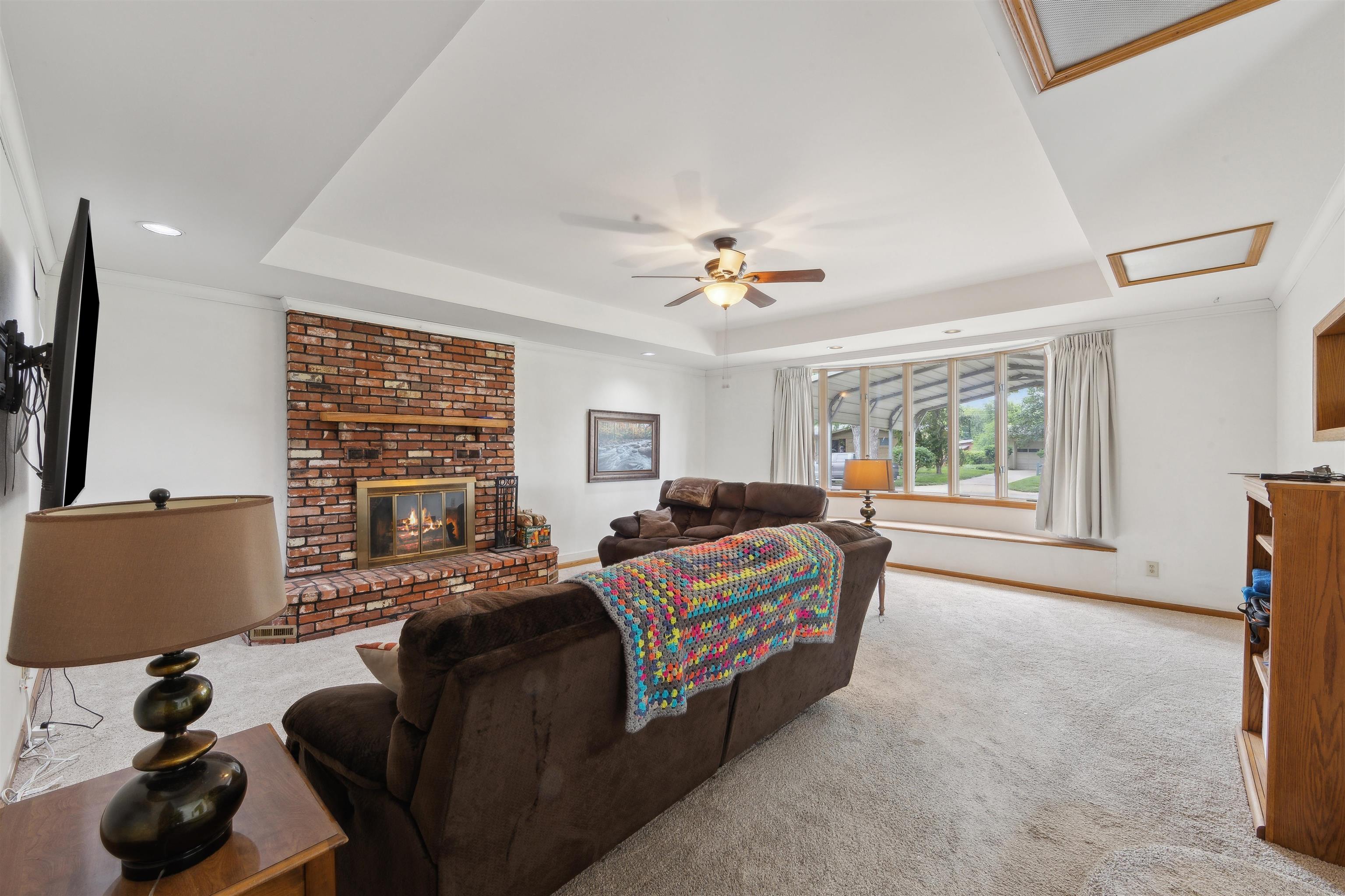 811 N Maus Ln, Wichita, Kansas image 13