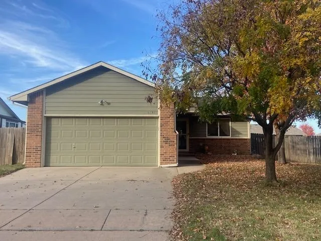 Wichita, Kansas 67216, United States, 2 Bedrooms Bedrooms, ,1 BathroomBathrooms,Residential,Active,240476