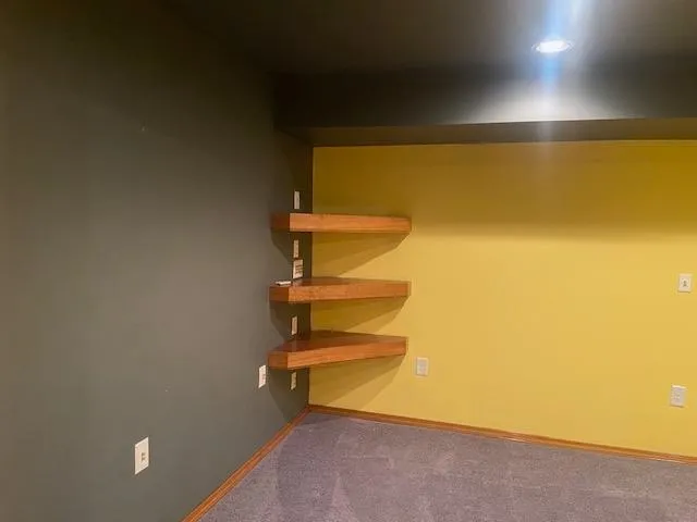 Wichita, Kansas 67216, United States, 2 Bedrooms Bedrooms, ,1 BathroomBathrooms,Residential,Active,240476