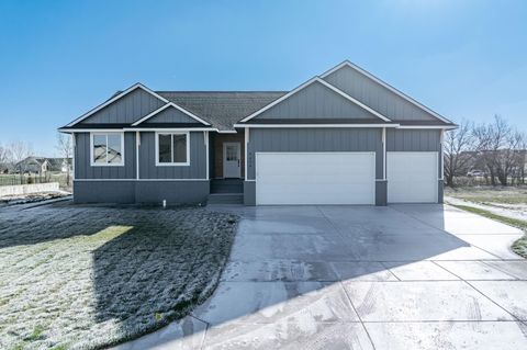 Homes For Sale - 8424 Pebble St<br/> Maize, KS 67101