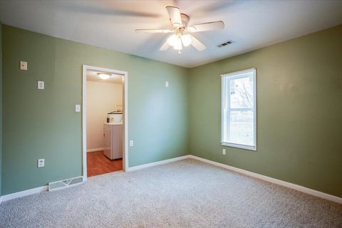 Tiny photo for 805 E 57th St S, Wichita, KS 67216 (MLS # 669289)