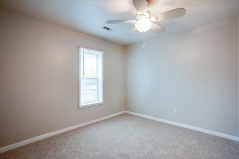 Tiny photo for 805 E 57th St S, Wichita, KS 67216 (MLS # 669289)