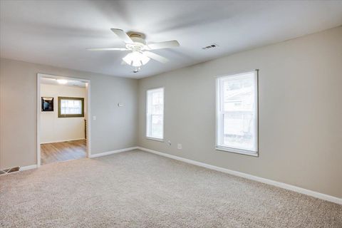 Tiny photo for 805 E 57th St S, Wichita, KS 67216 (MLS # 669289)