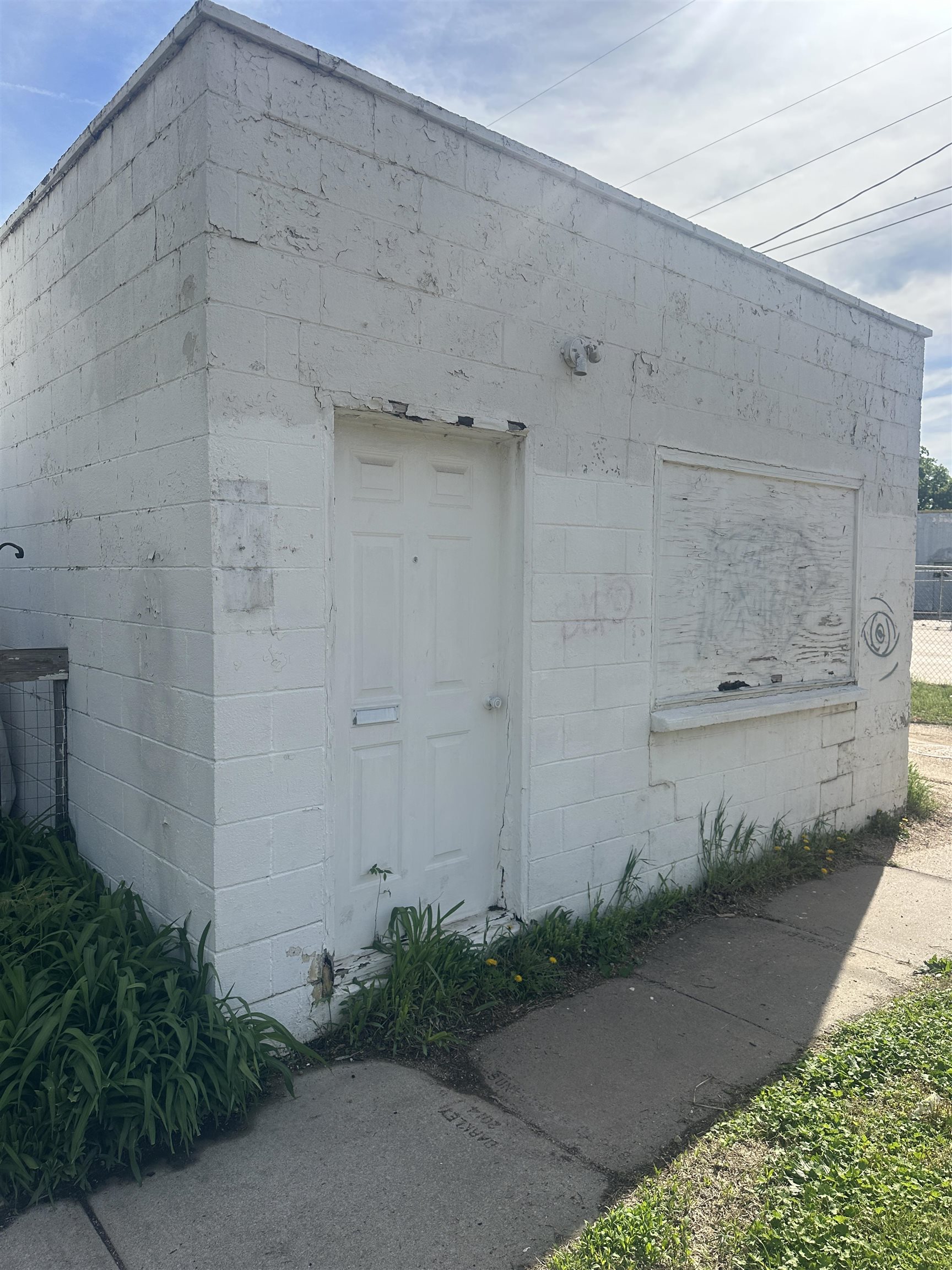 1315 & 1317 E Lincoln Street, Wichita, Kansas image 2