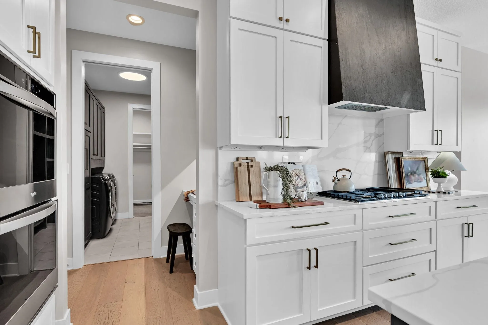 Wichita, Kansas 67205, United States, 4 Bedrooms Bedrooms, ,6 BathroomsBathrooms,Residential,Pending,183736