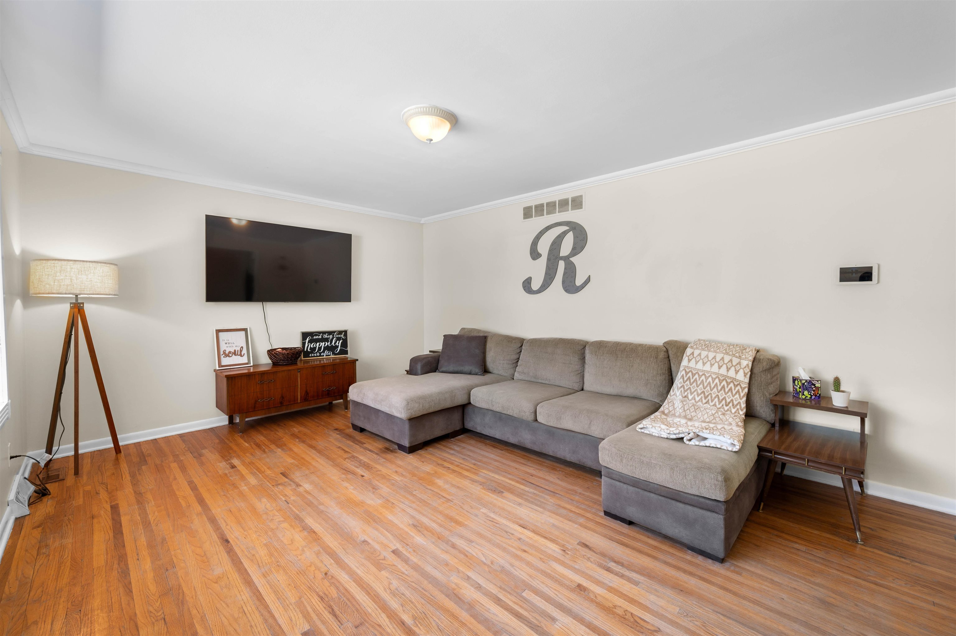 6009 E Clarendon St, Wichita, Kansas image 5