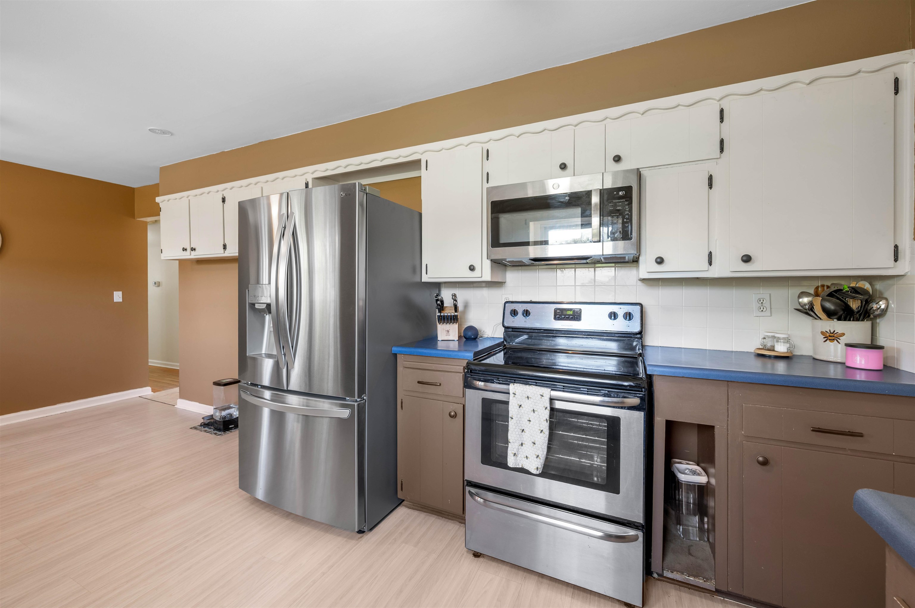 6009 E Clarendon St, Wichita, Kansas image 11