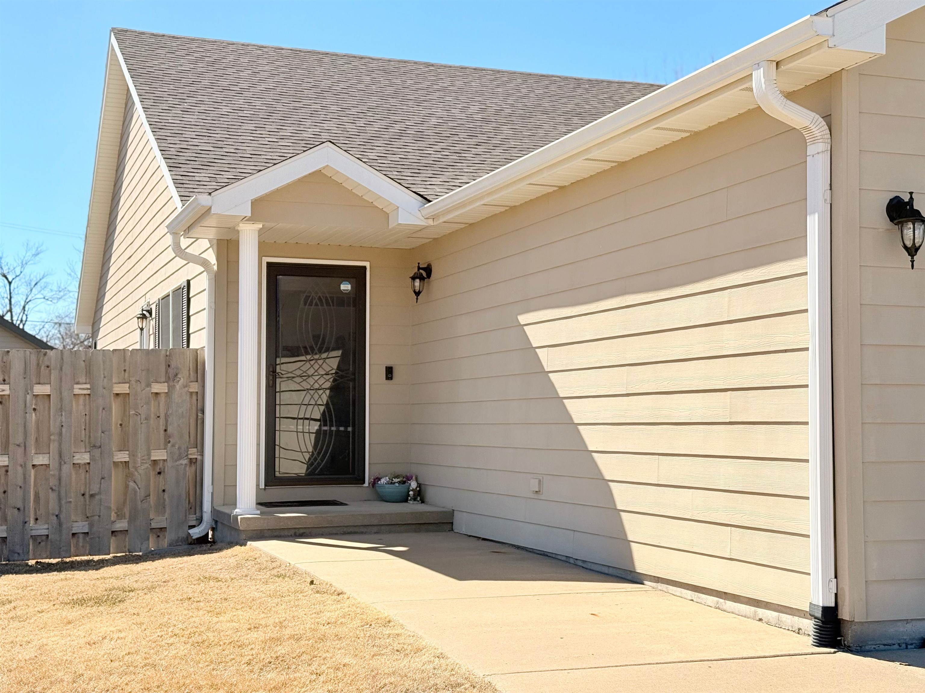 2142 Oxford Dr, Salina, Kansas image 30