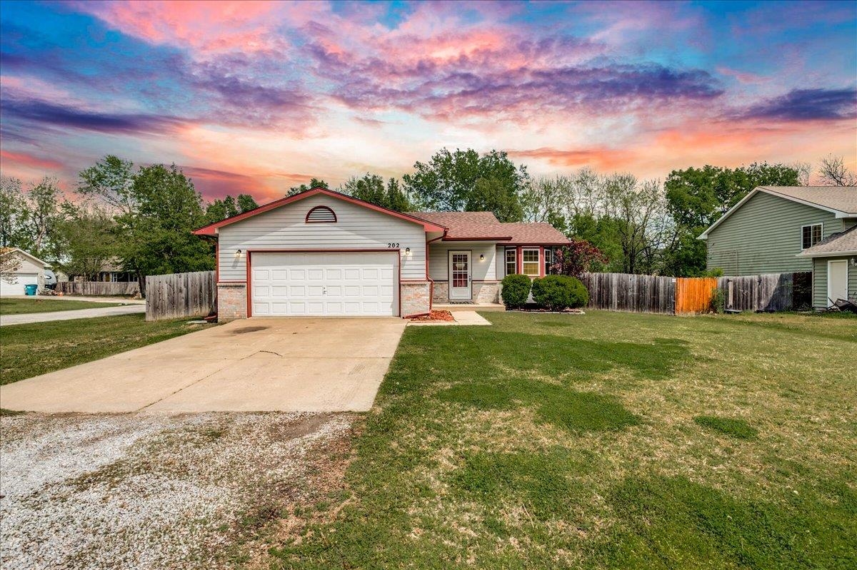 202 Sunflower St, Rose Hill, Kansas image 1