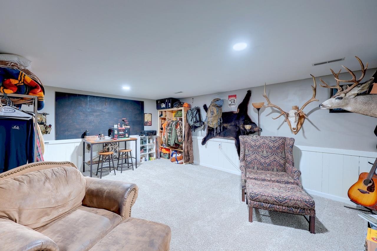 621 N Willow Dr, Derby, Kansas image 19