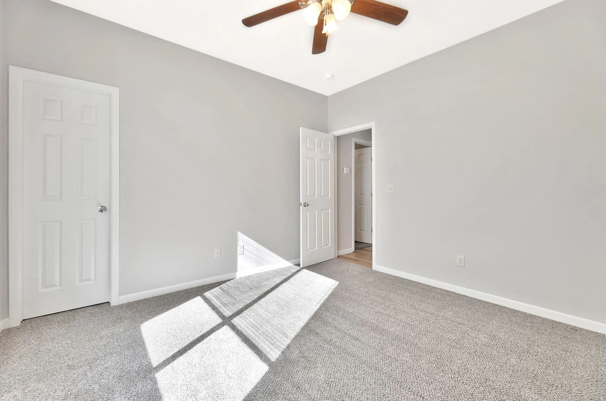 Wichita, Kansas 67226, United States, 5 Bedrooms Bedrooms, ,3 BathroomsBathrooms,Residential,Active,238473